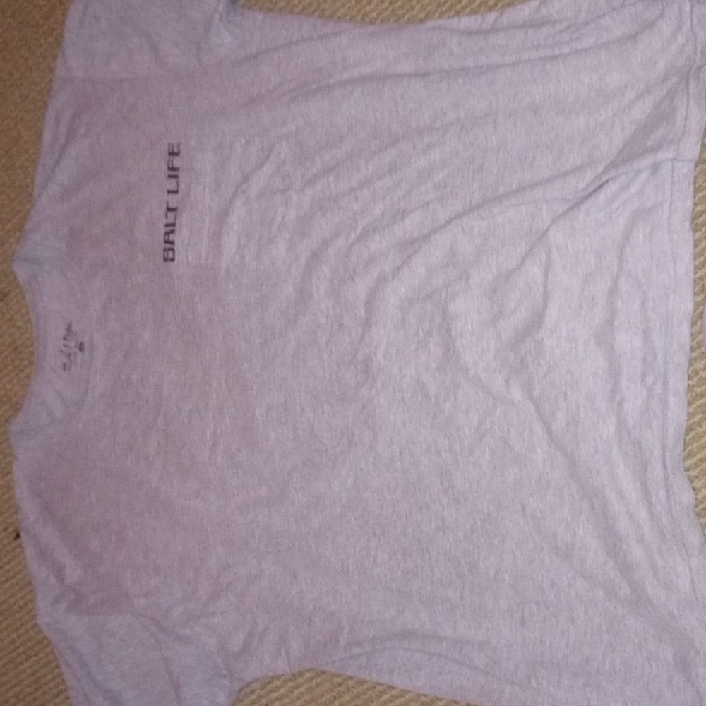 grey shirt